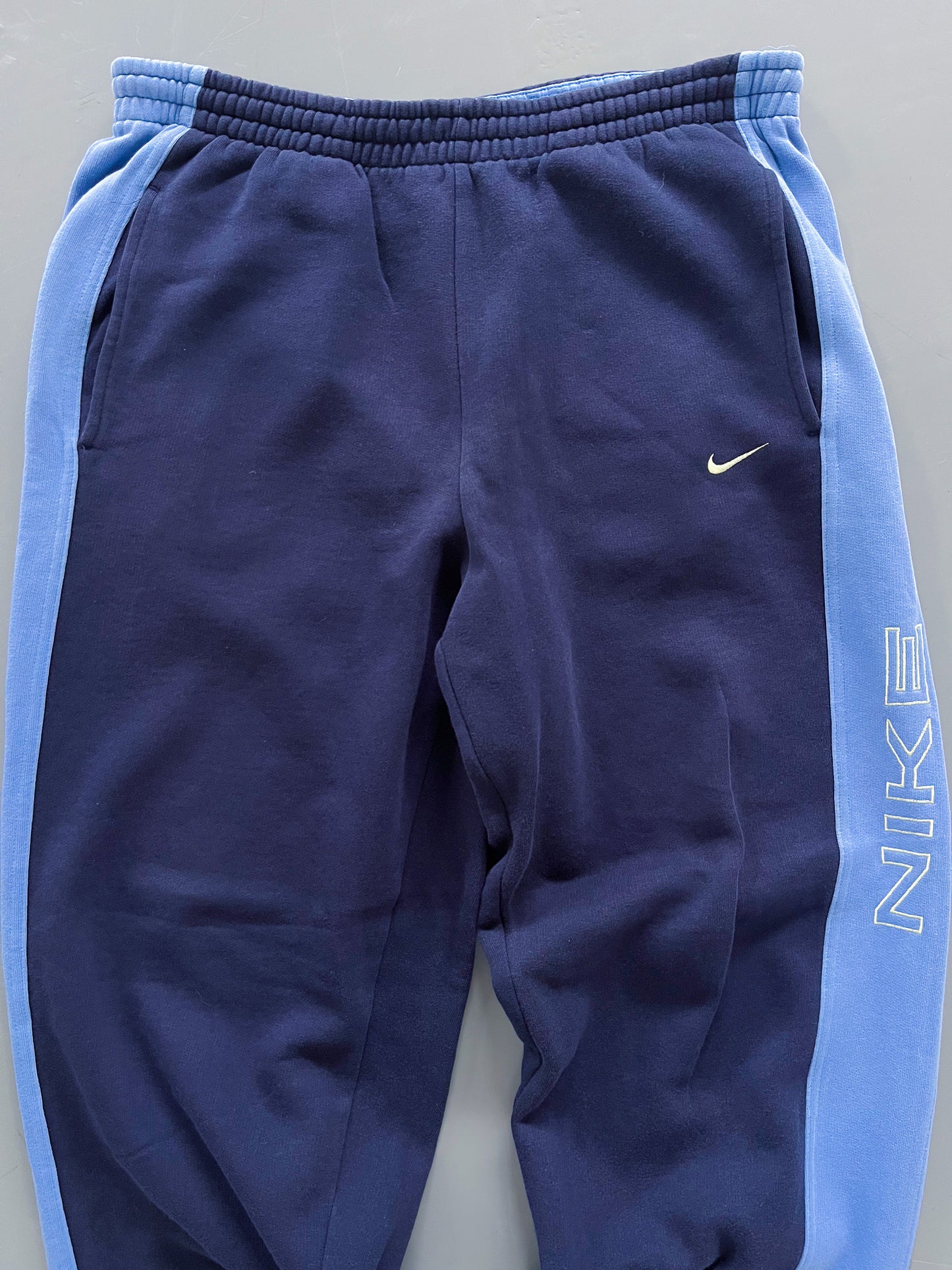 Nike Vintage Sweatpants | M