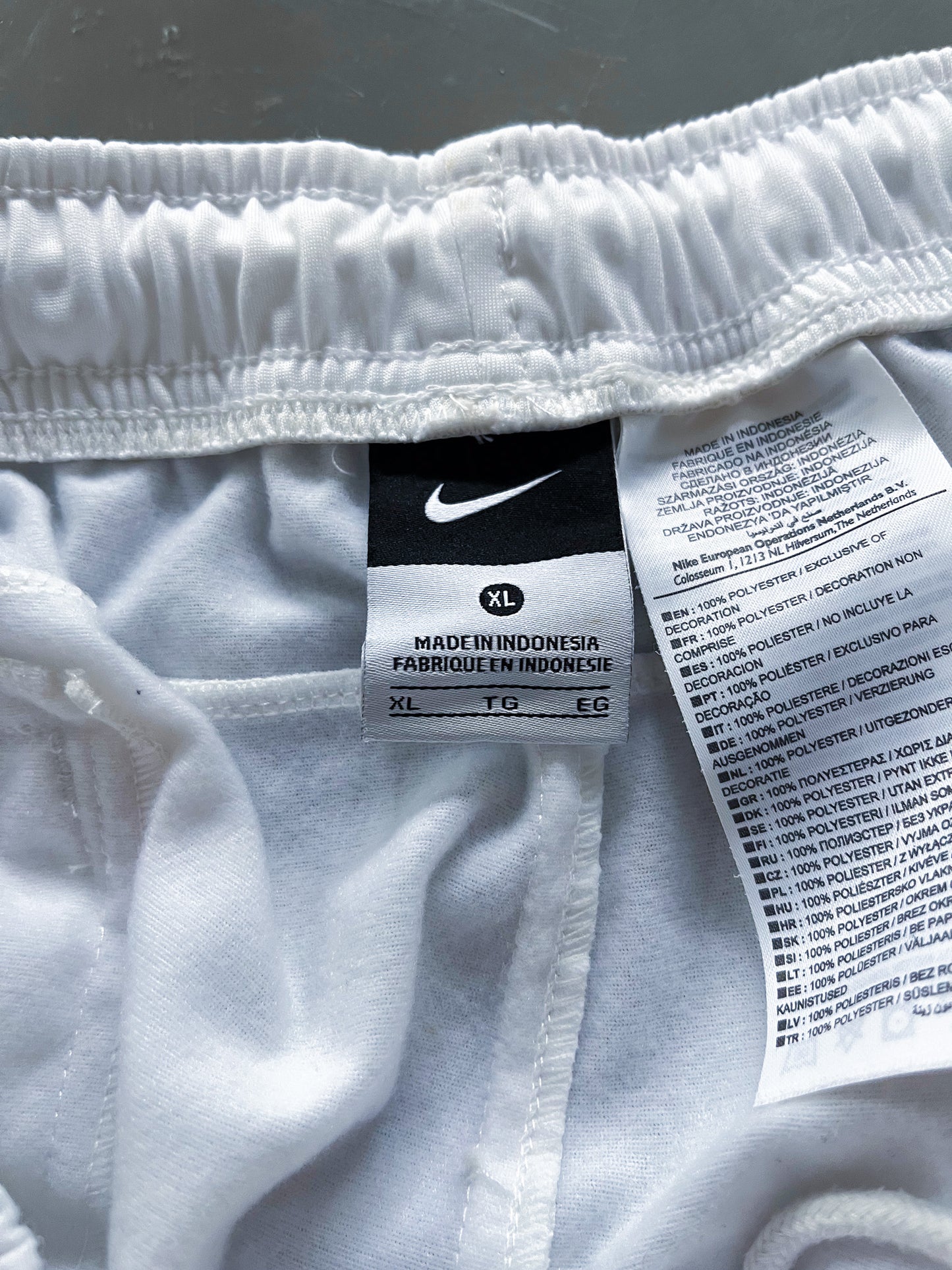 Nike Vintage Trackpants | L