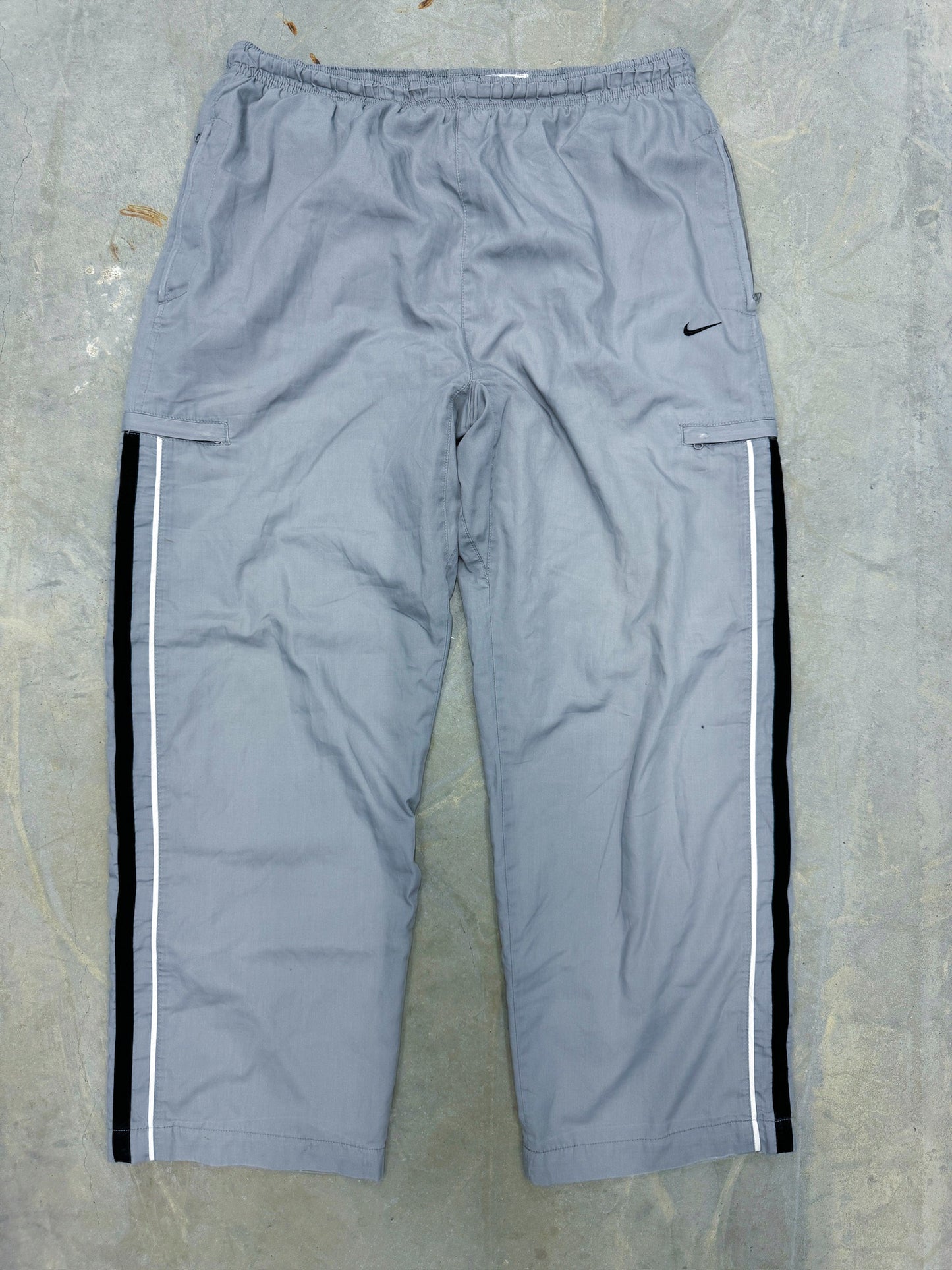 Nike Vintage Trackpants | L