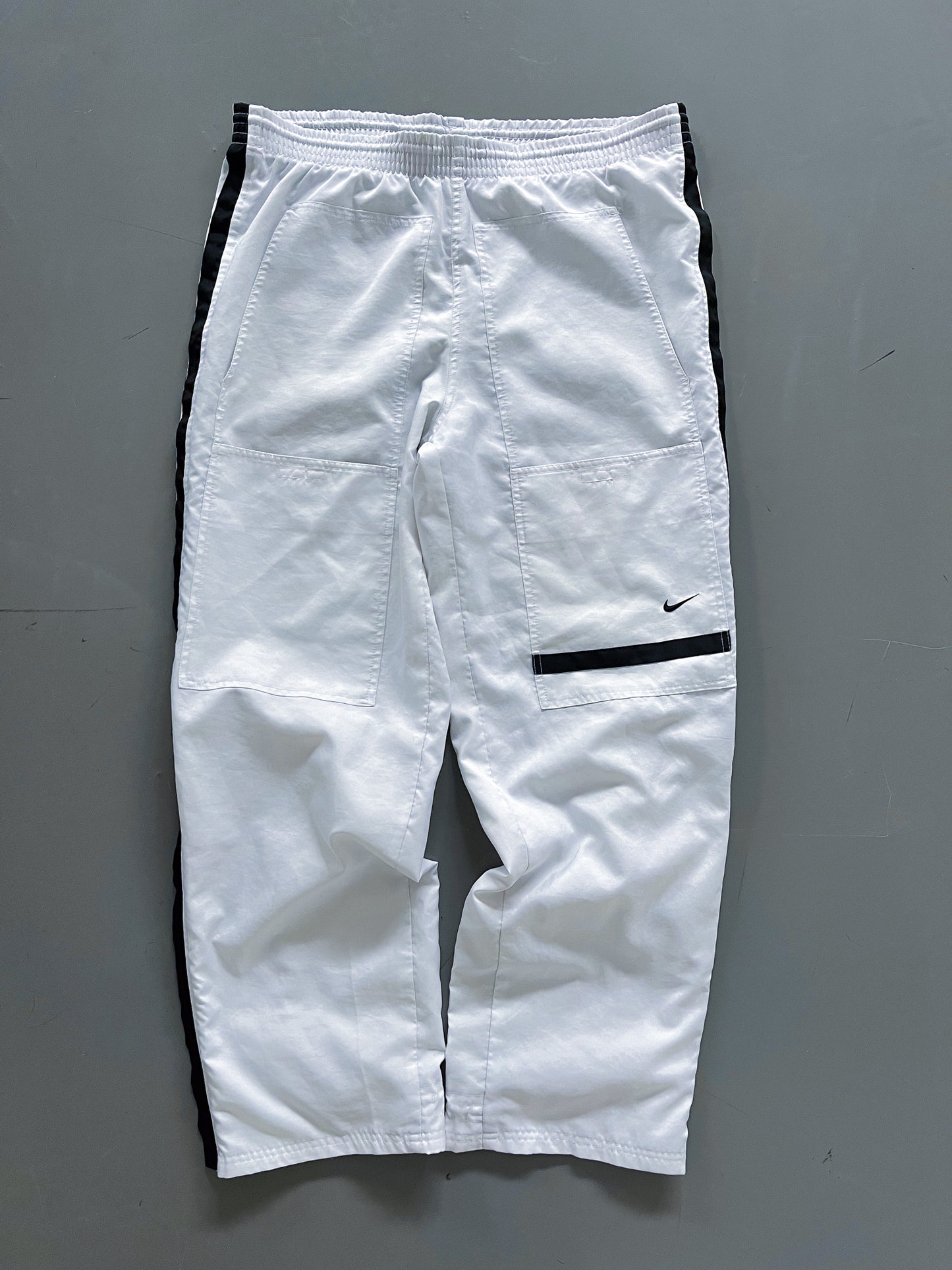 Nike Vintage Trackpants | L