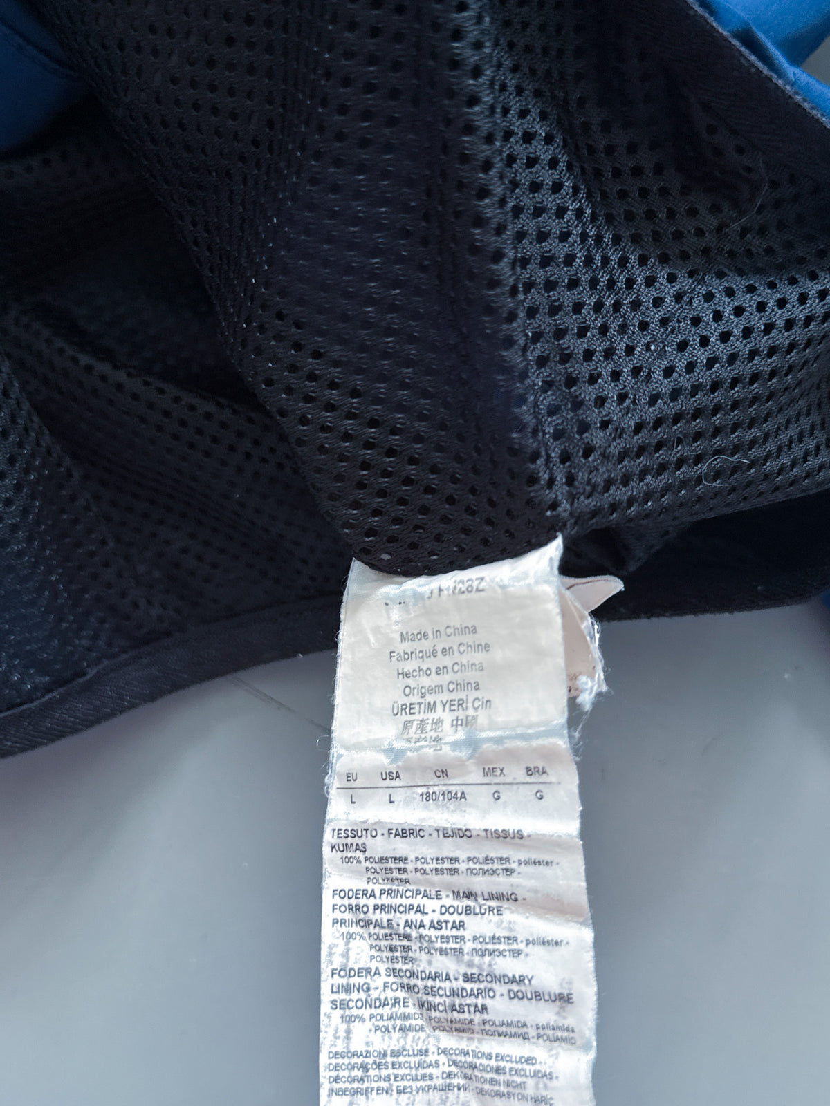 Emporio Armani Vintage Trackjacket | L