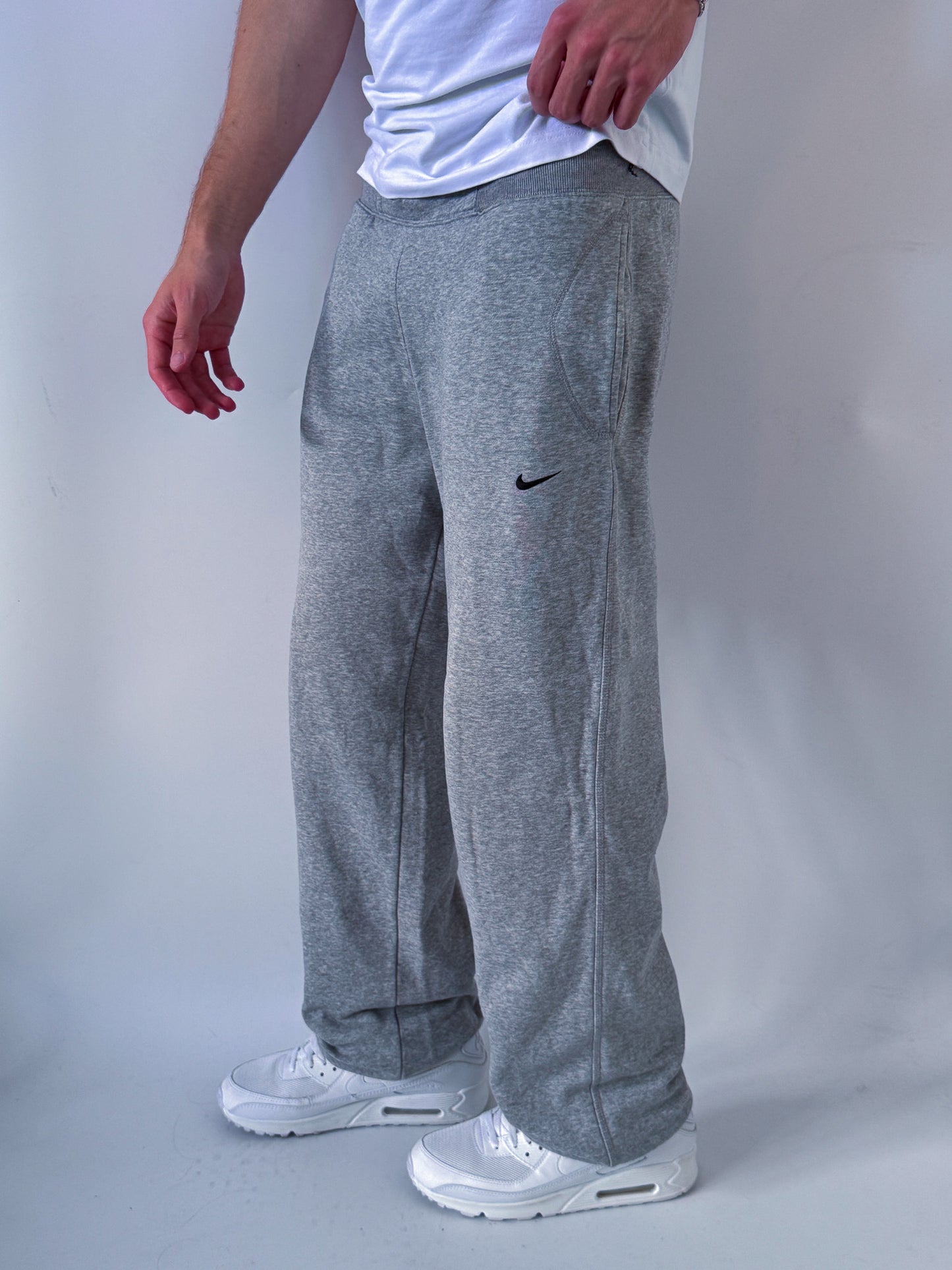 Nike Vintage Sweatpants | M