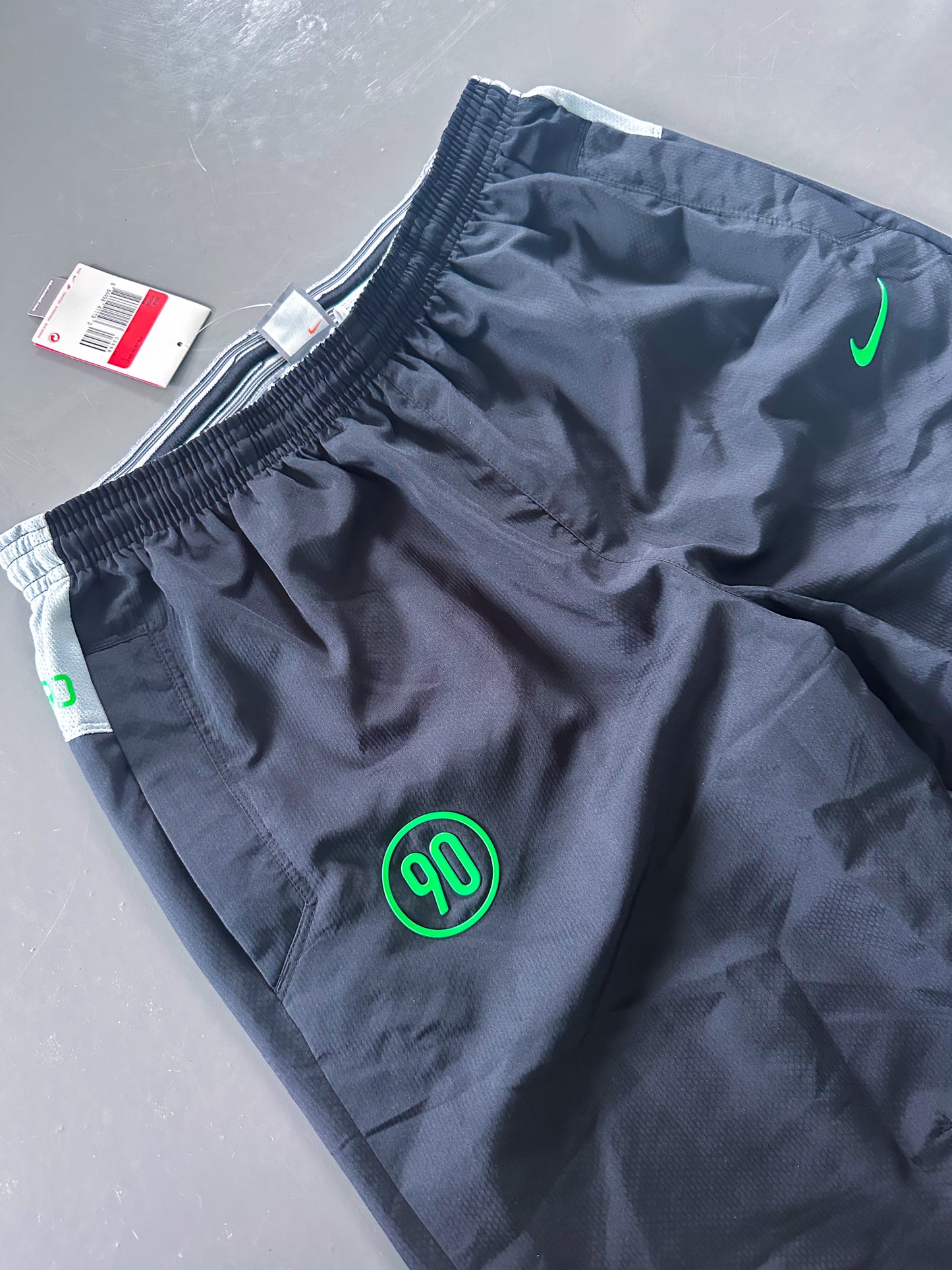 Nike Vintage *TOTAL 90* Deadstock Trackpants | L