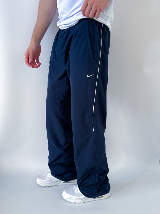 Nike Vintage Trackpants | M