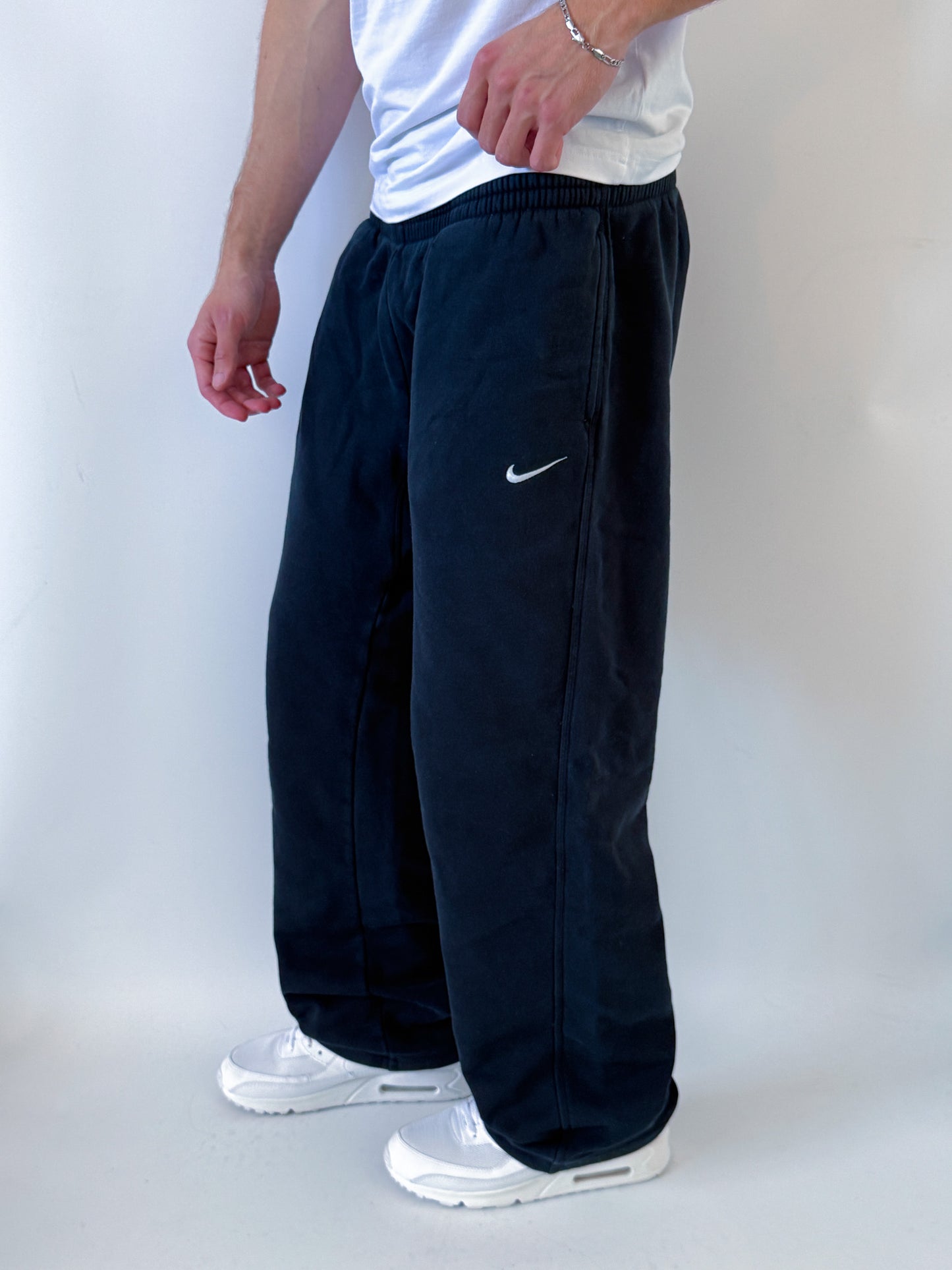 Nike Vintage Open Leg Sweatpants | L