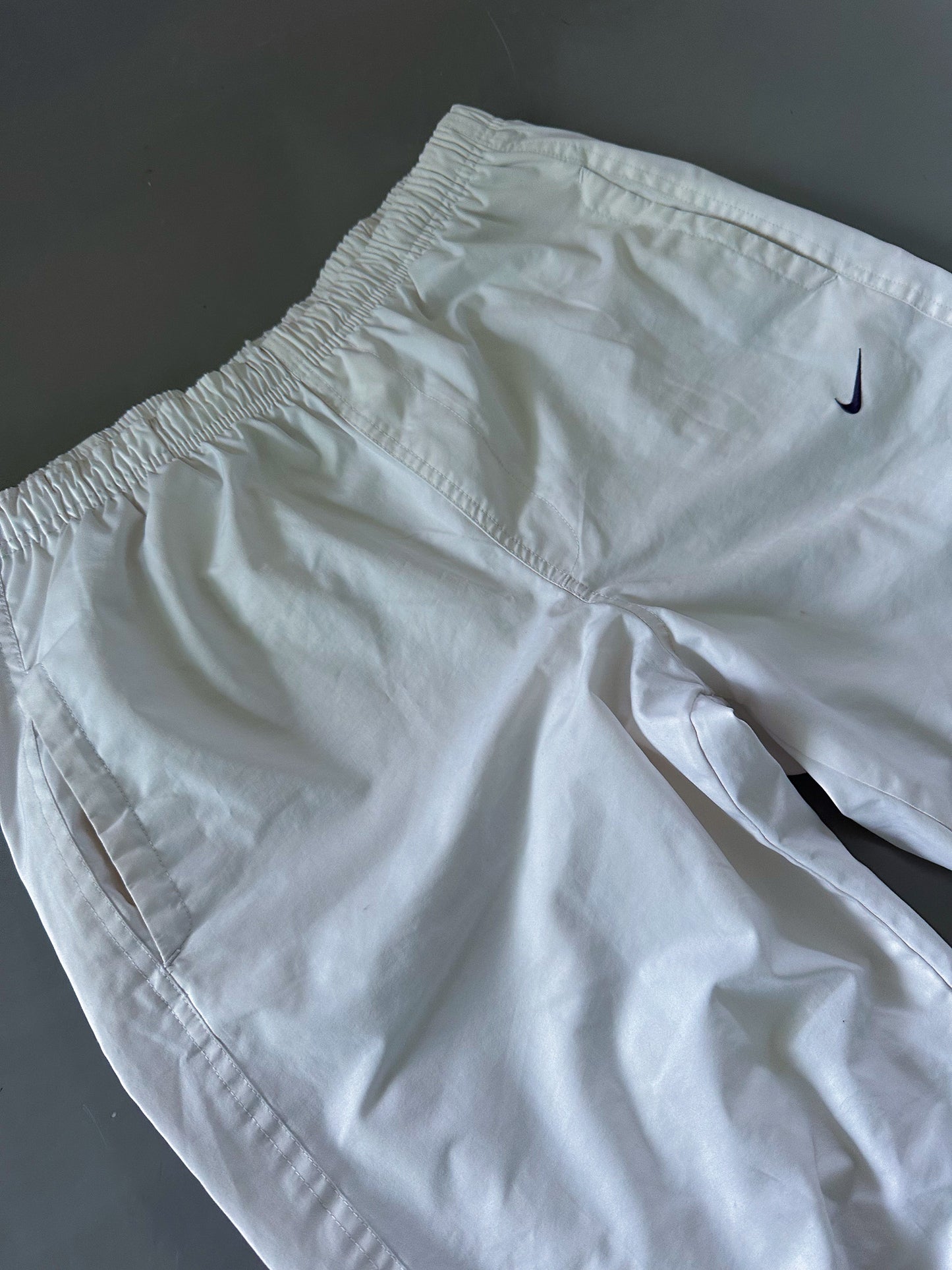 Nike Vintage *PREMIUM* Trackpants | M