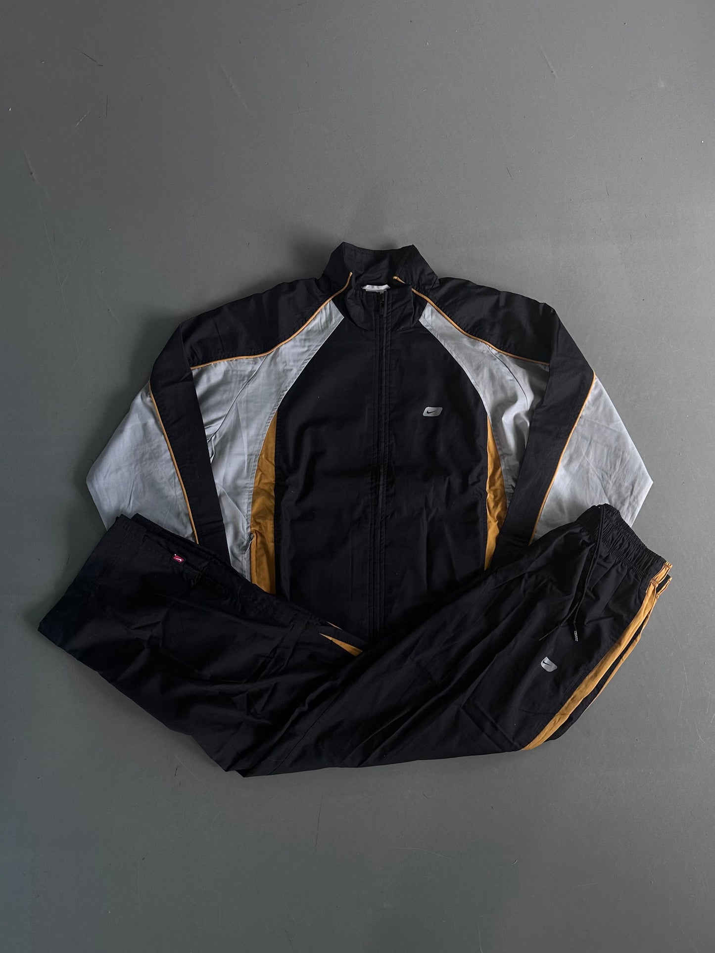Nike Vintage Tracksuit | M