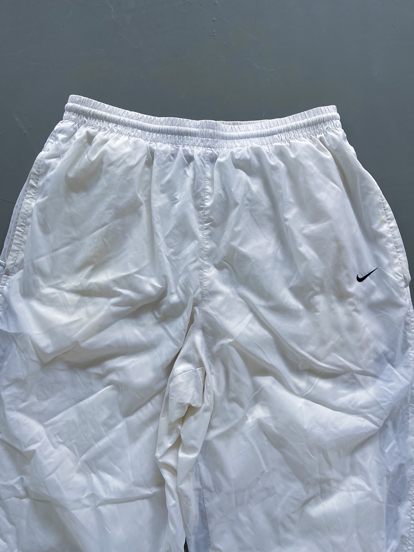 Nike Vintage Trackpants | L