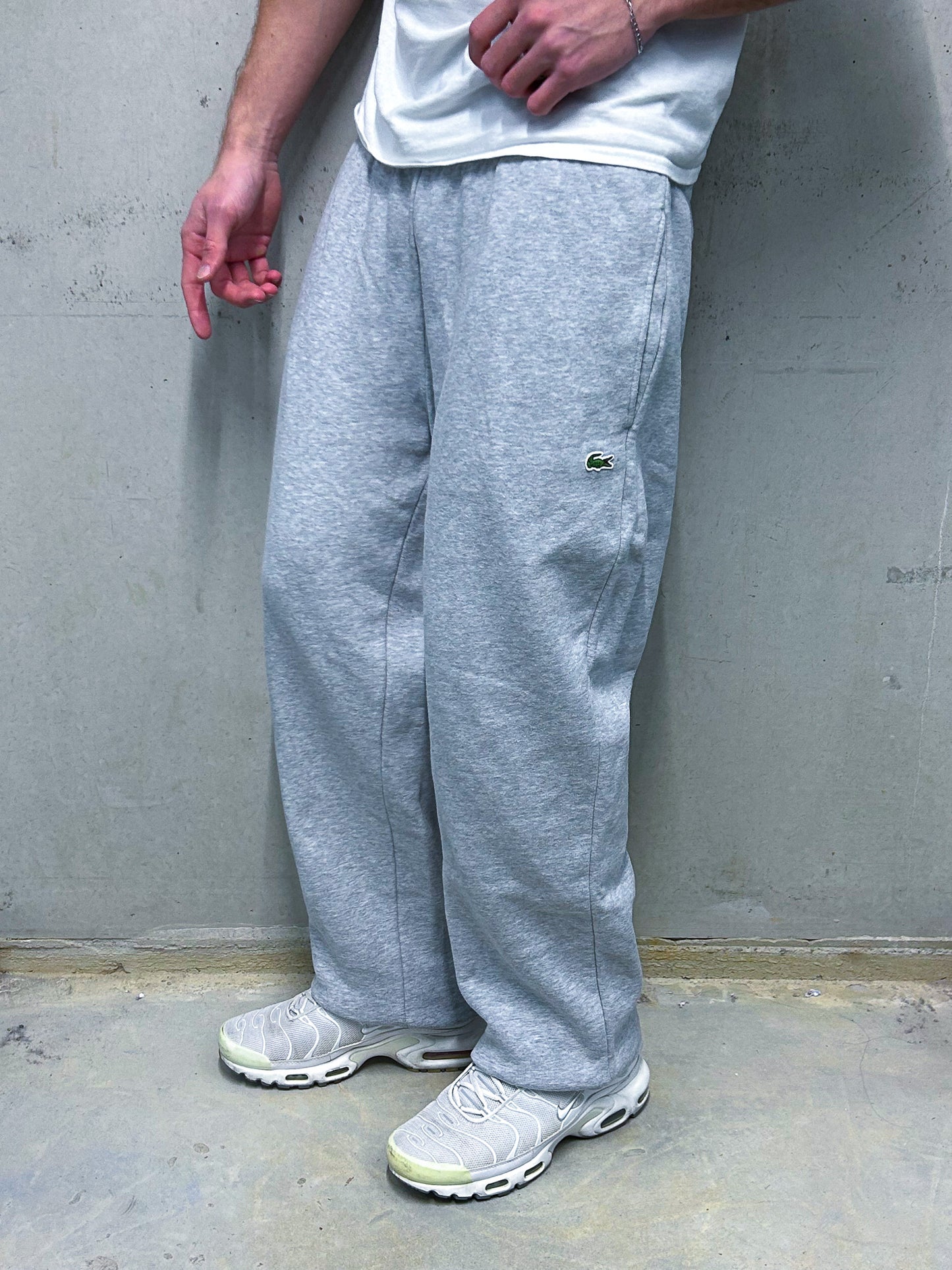 Lacoste Vintage Sweatpants | M
