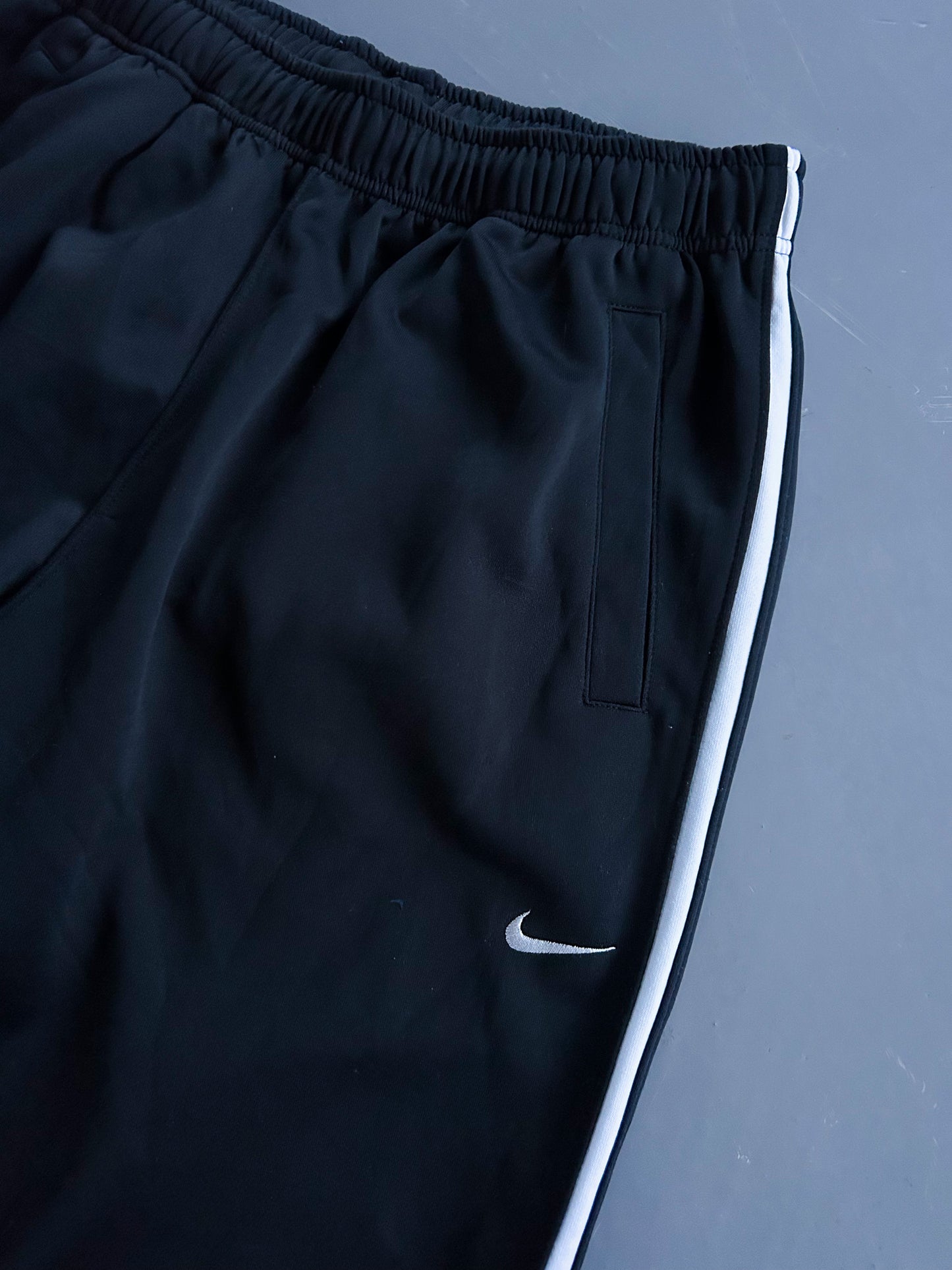 Nike Vintage *PREMIUM* Trackpants | L