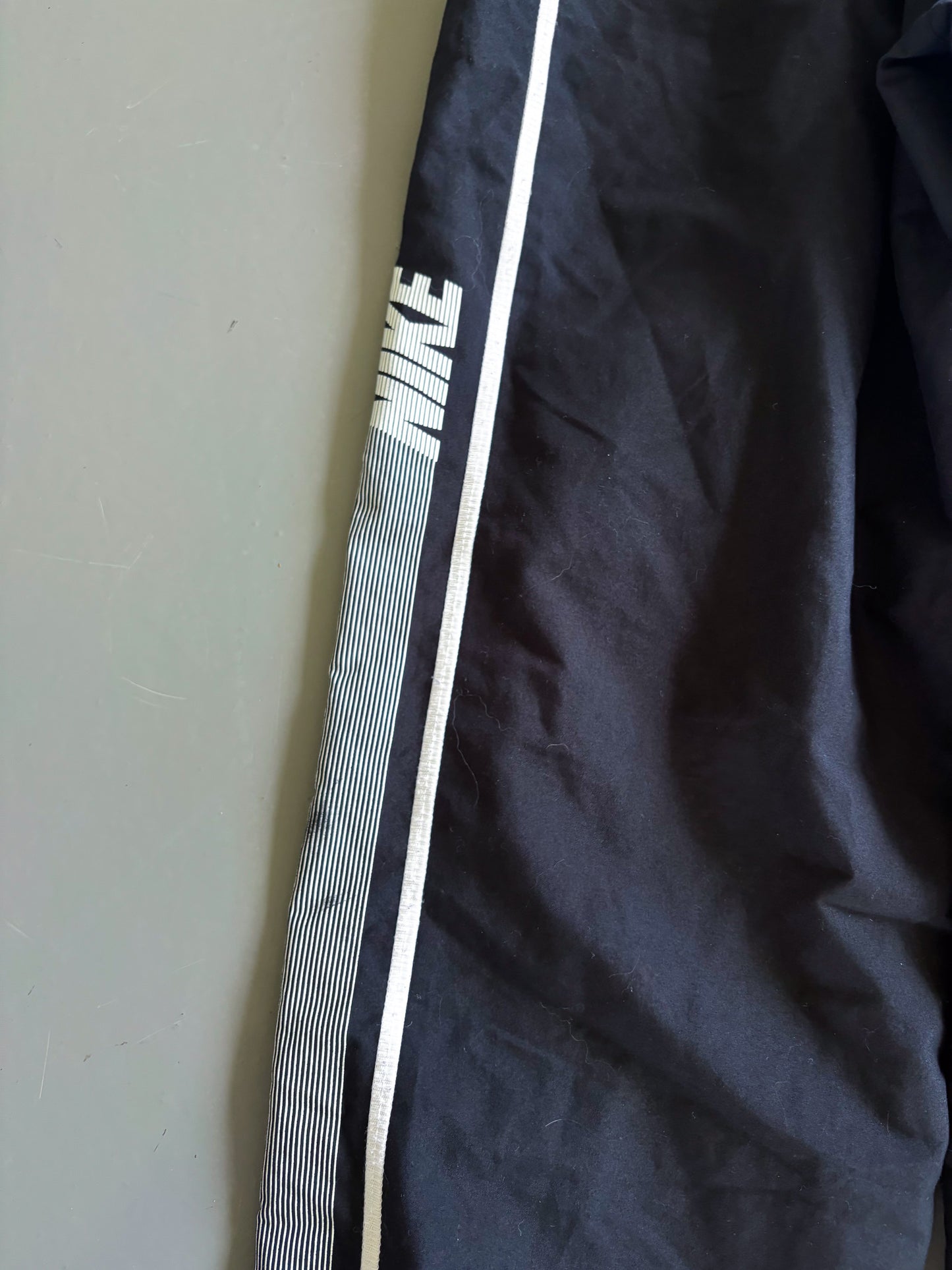 Nike Vintage Trackpants | XS