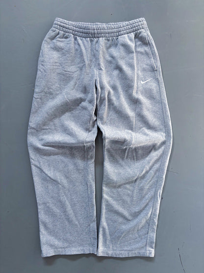 Nike Vintage Open Leg Sweatpants / Jogger | M