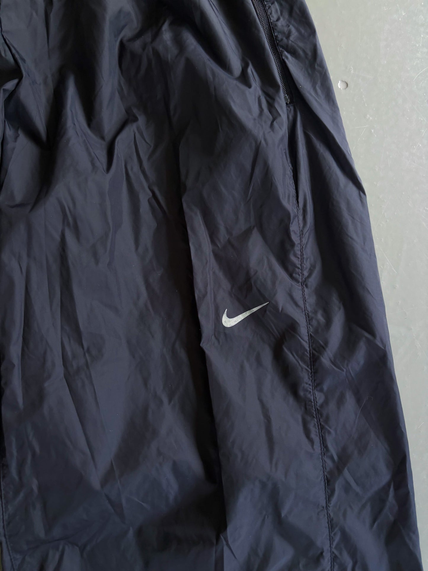 Nike Vintage Trackpants | L