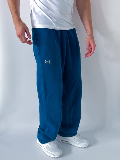 Under Armour Vintage Open Leg Sweatpants | M