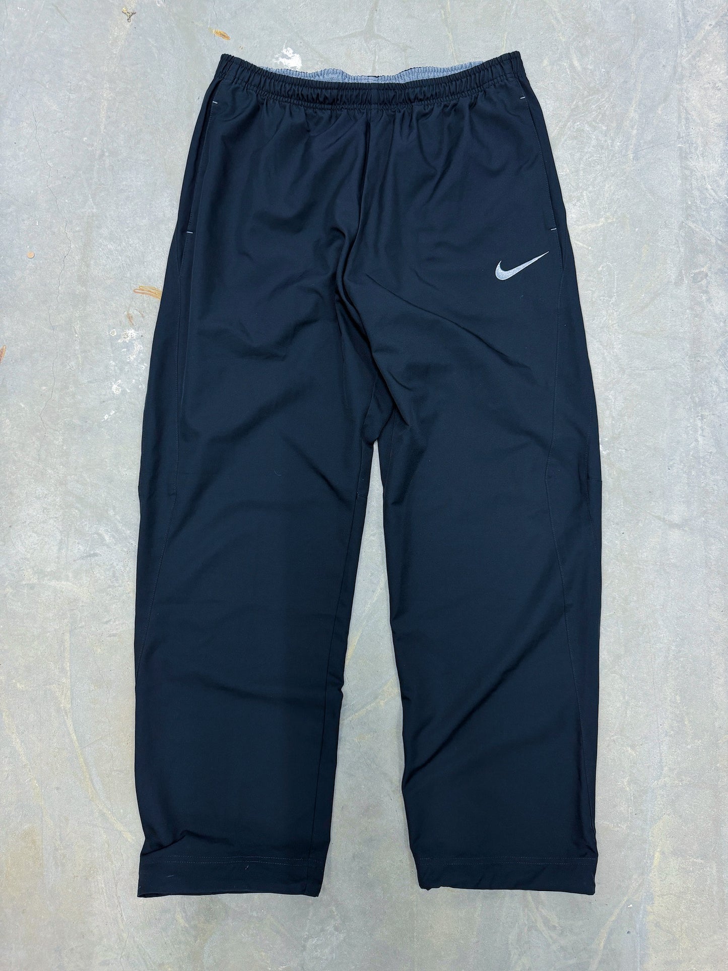 Nike Vintage *Classic* Trackpants | L