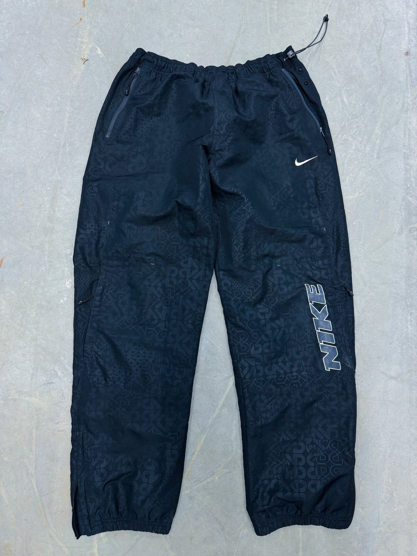 Nike Vintage Trackpants | L