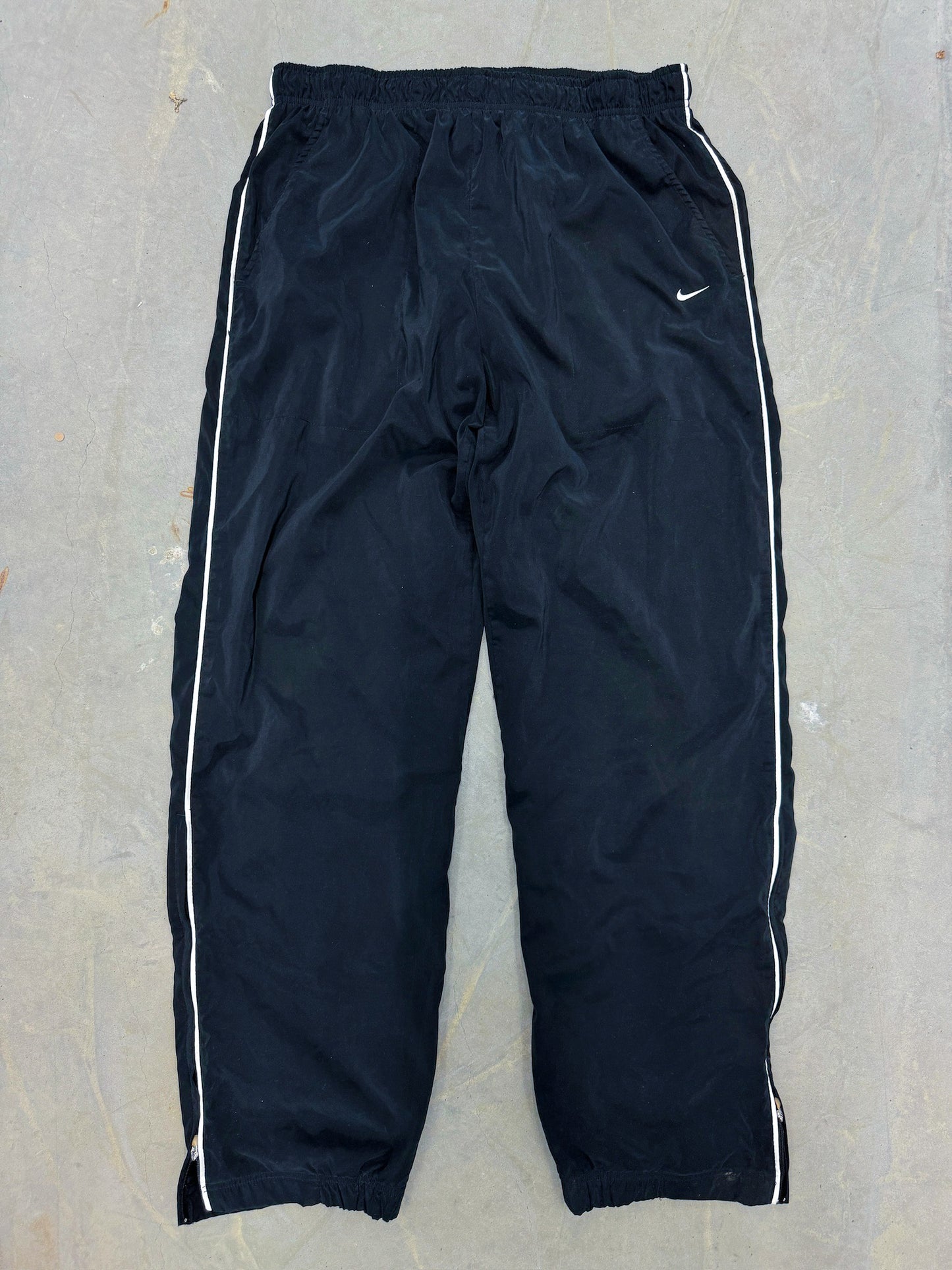 Nike Vintage Trackpants | L