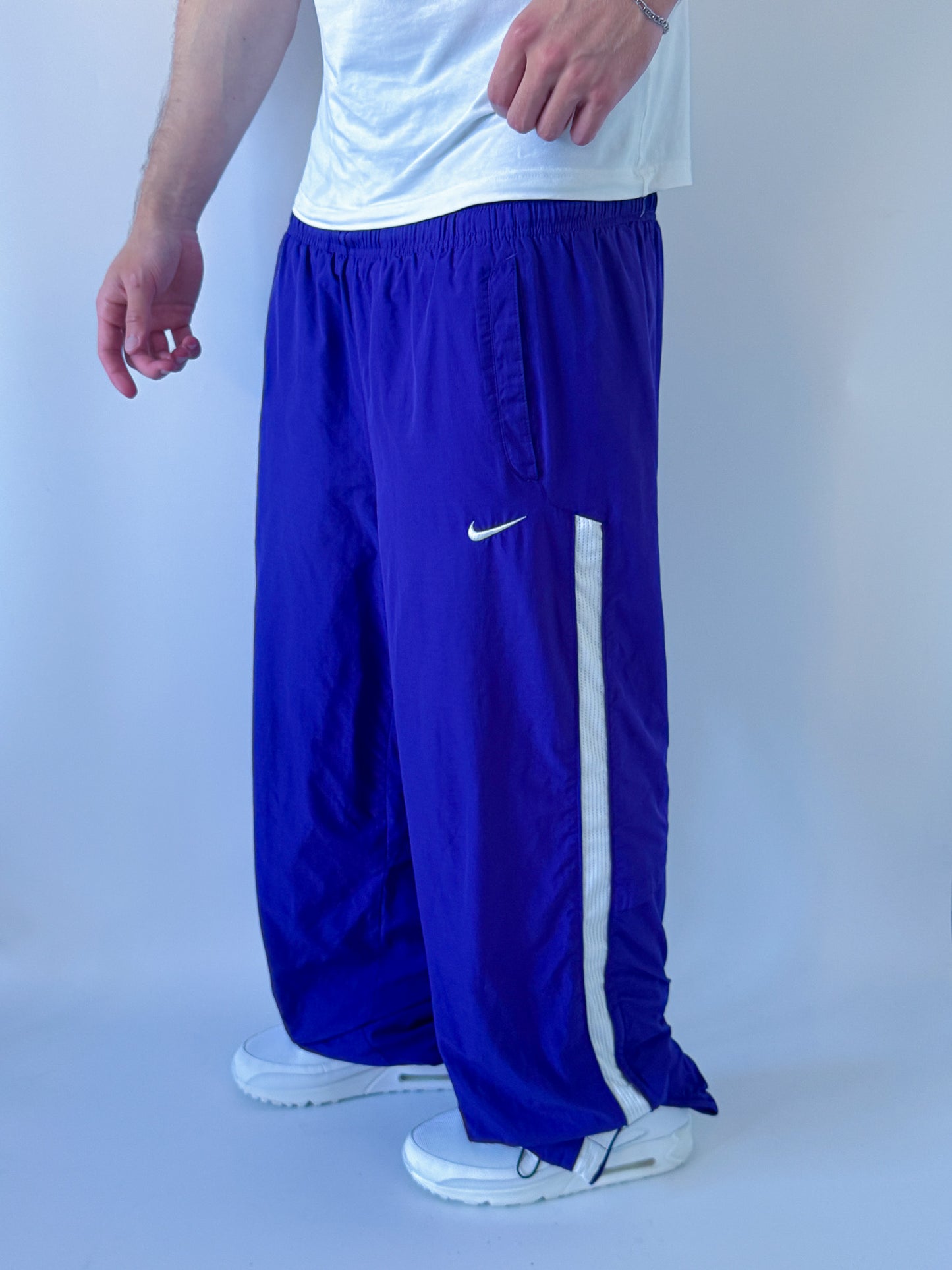 Nike Vintage Trackpants | L