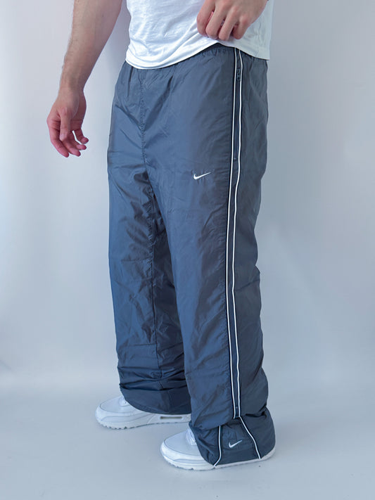 Nike Vintage Trackpants | L