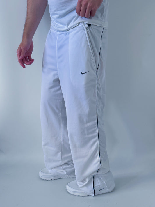 Nike Vintage *PREMIUM* Trackpants | L
