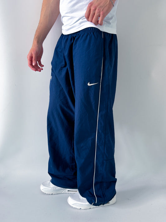 Nike Vintage Trackpants | XL