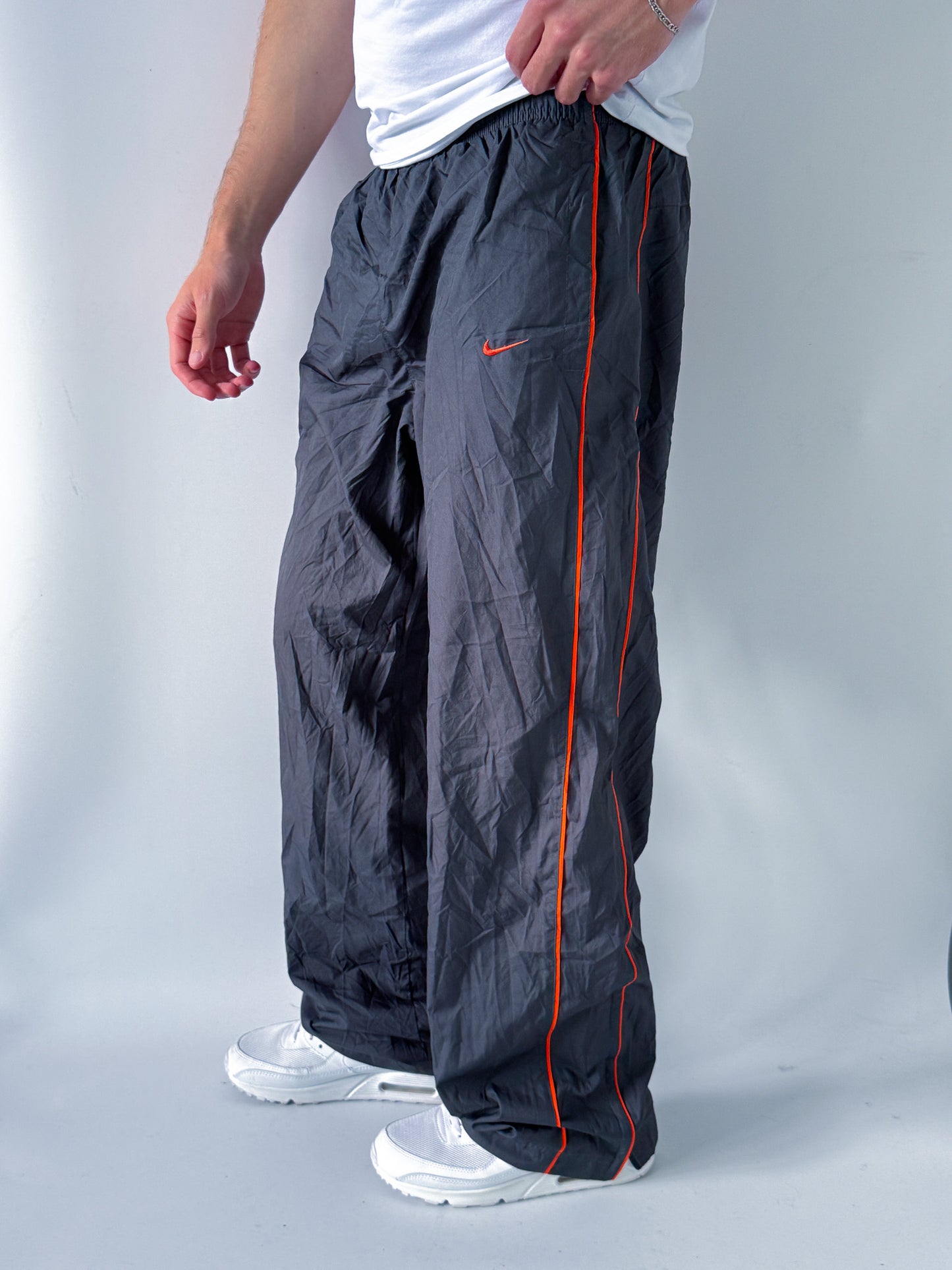 Nike Vintage Trackpants | L