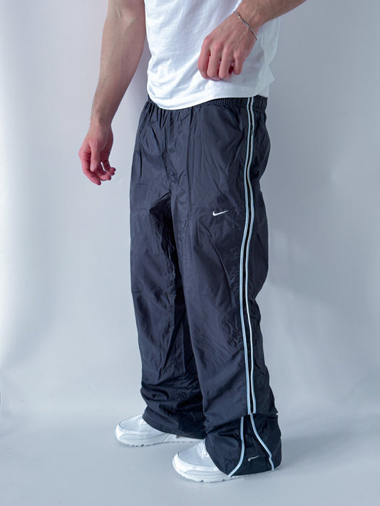 Nike Vintage Trackpants | L