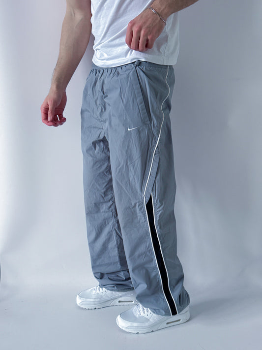 Nike Vintage Trackpants | M