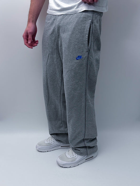 Nike Vintage Sweatpants | M