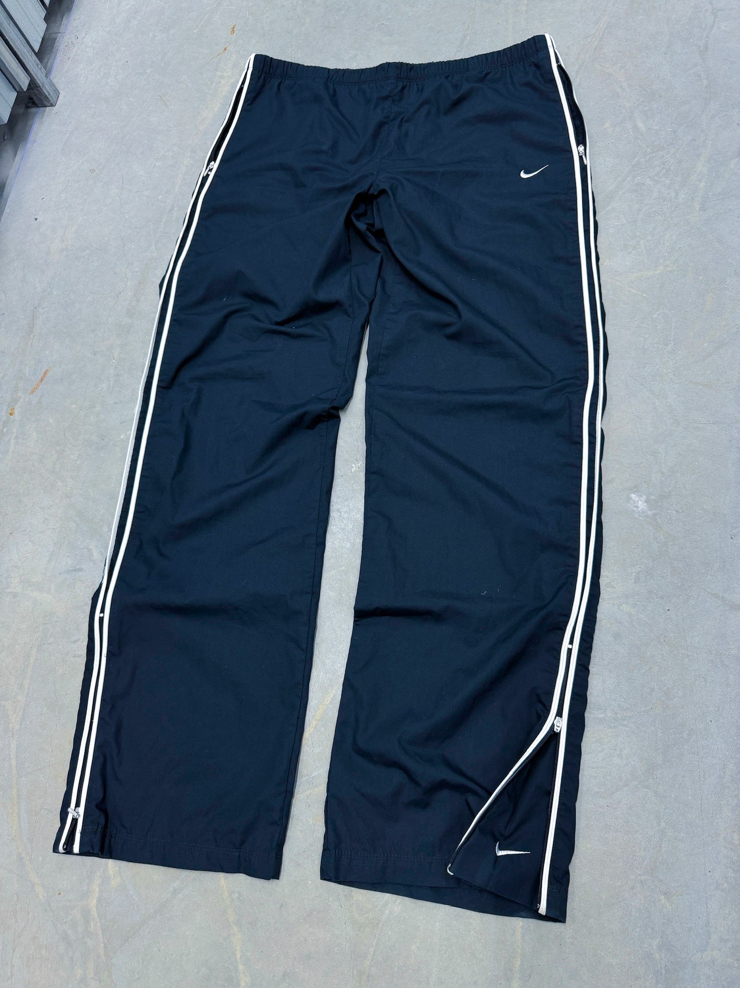 Nike Vintage *Premium* Trackpants | S