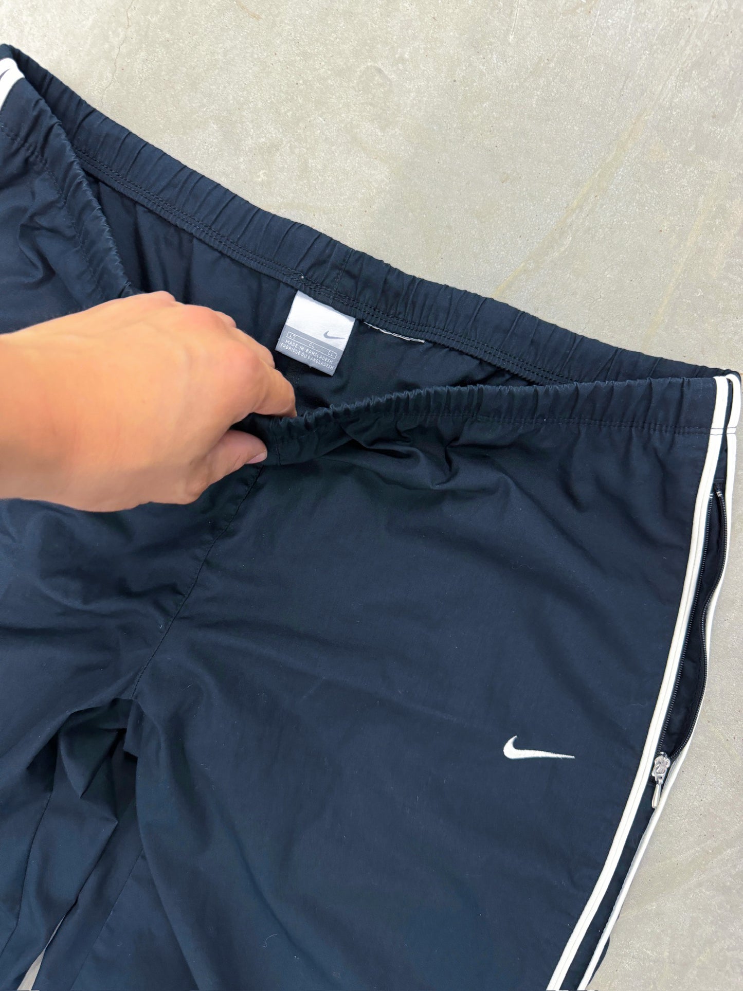 Nike Vintage *Premium* Trackpants | S