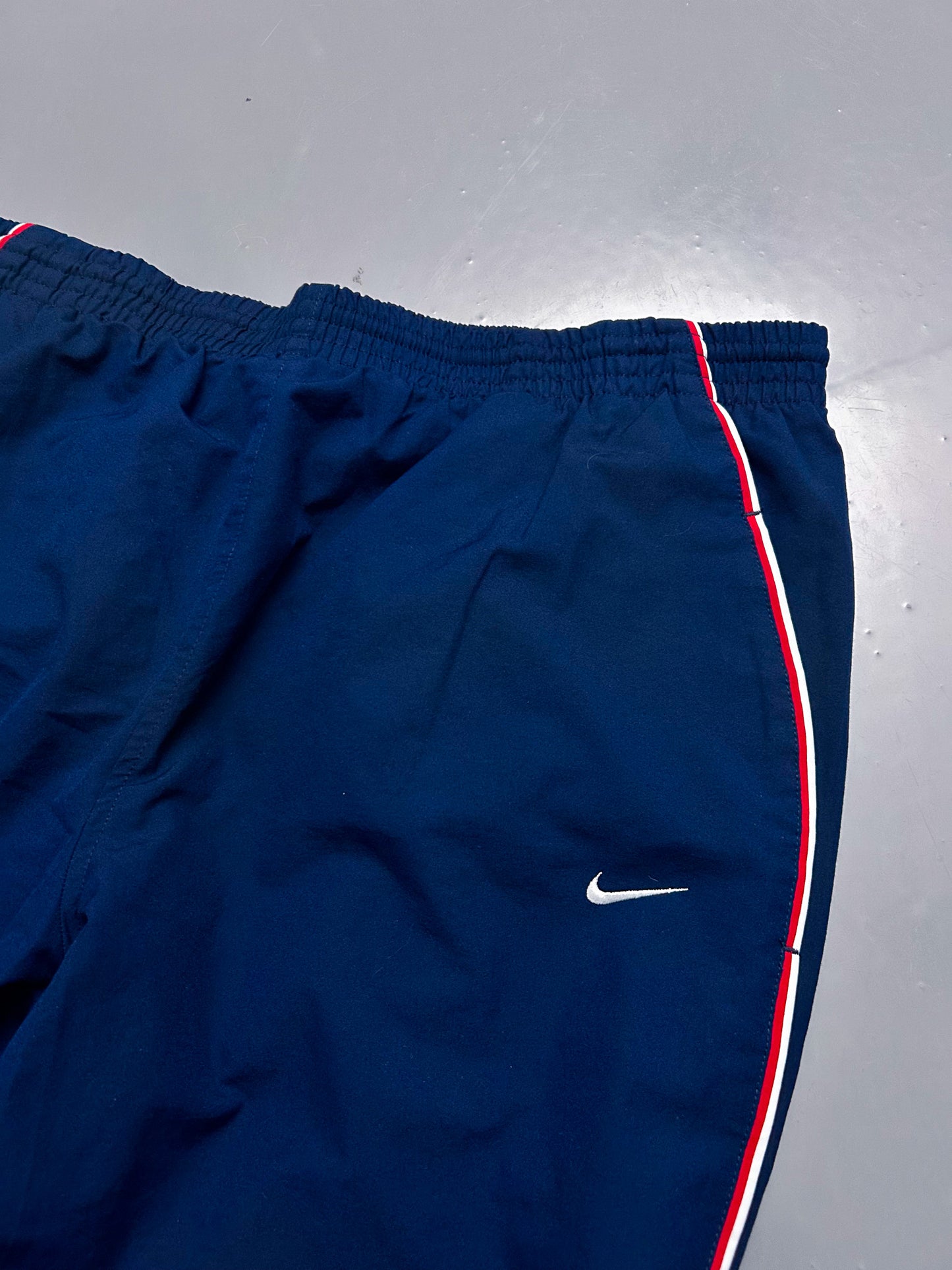 Nike Vintage Trackpants | L
