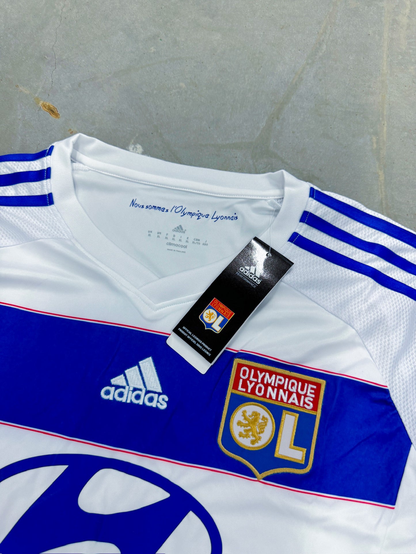 Vintage Adidas x Lyon *PREMIUM* Shirt | XL