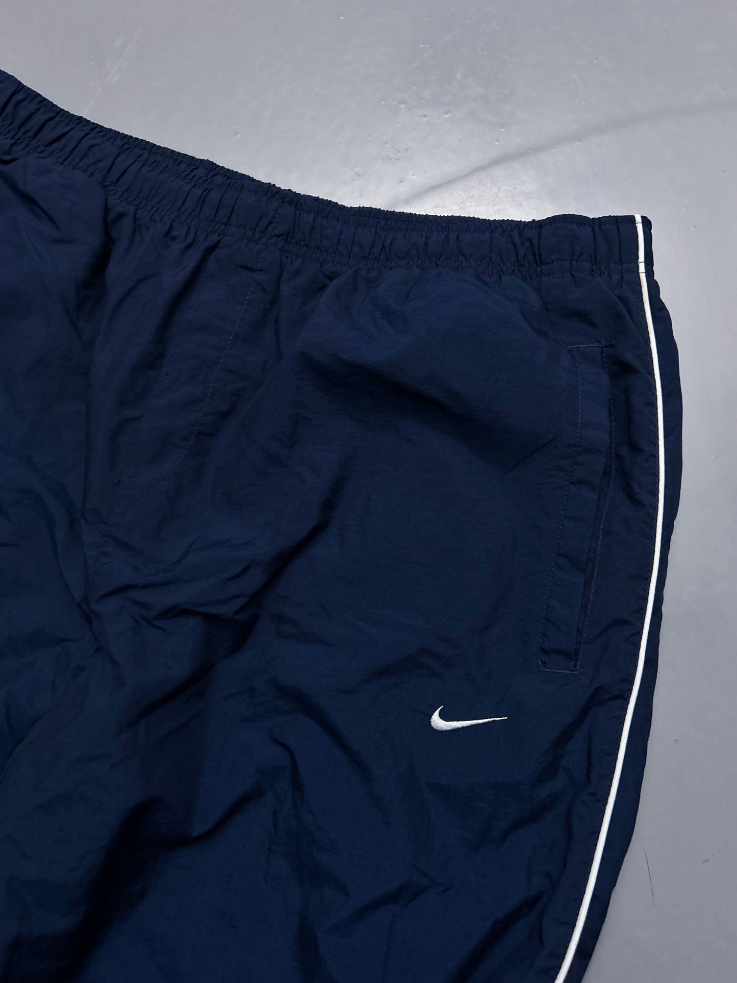 Nike Vintage Trackpants | L