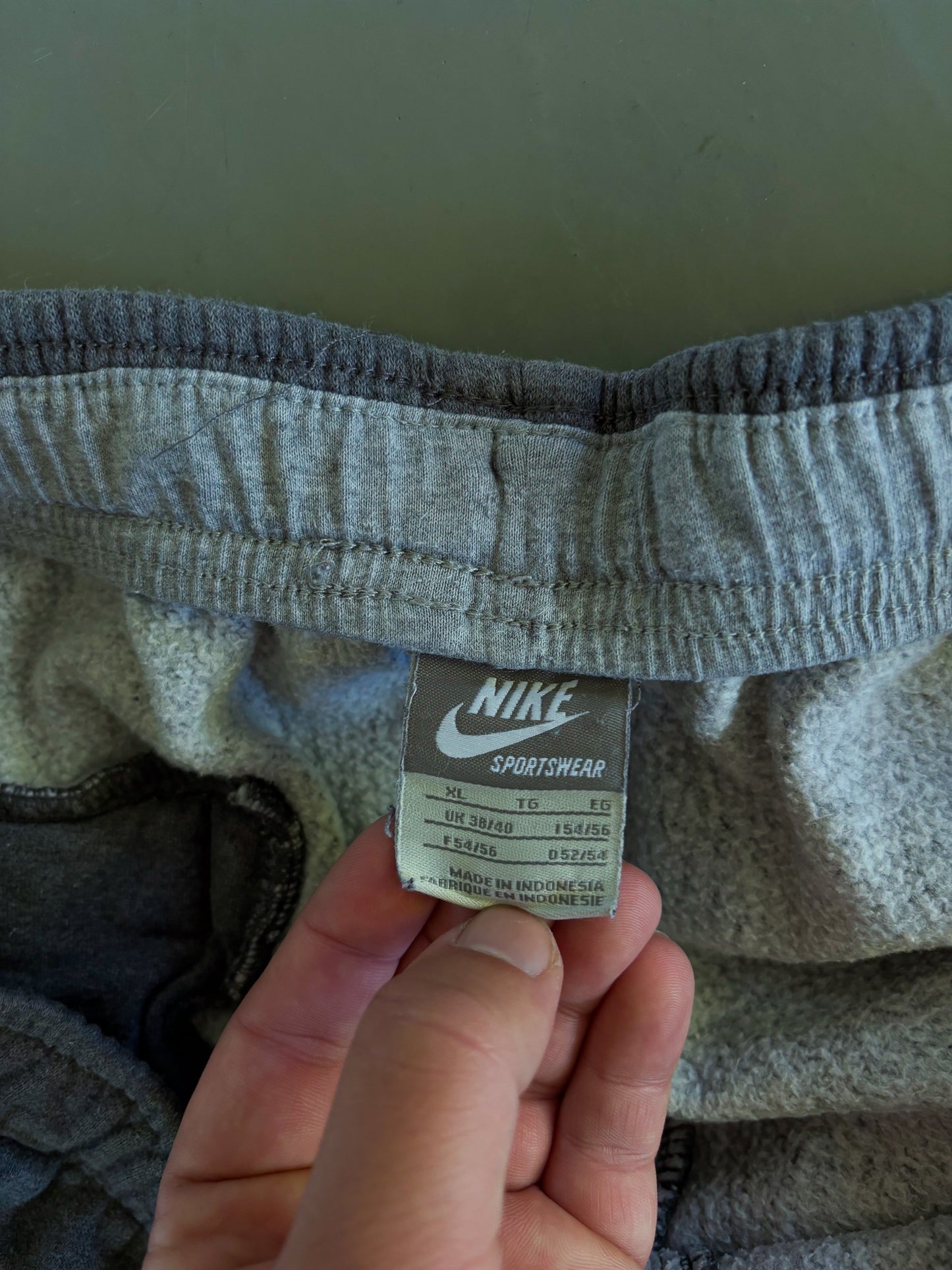 Nike Vintage Sweatpants | XL