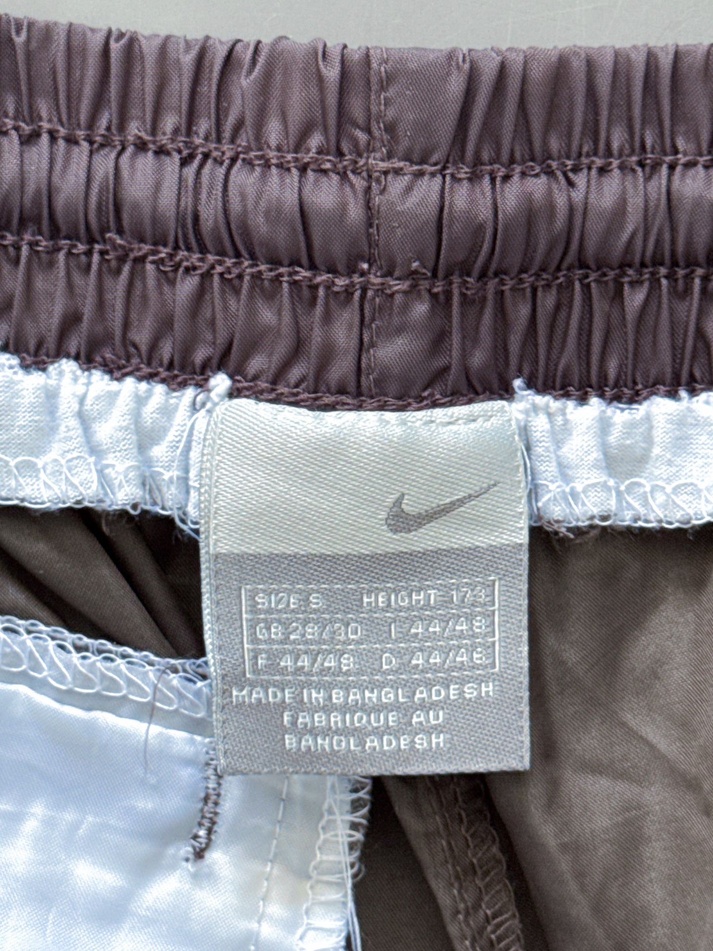 Vintage Nike *Brown* Shorts | S