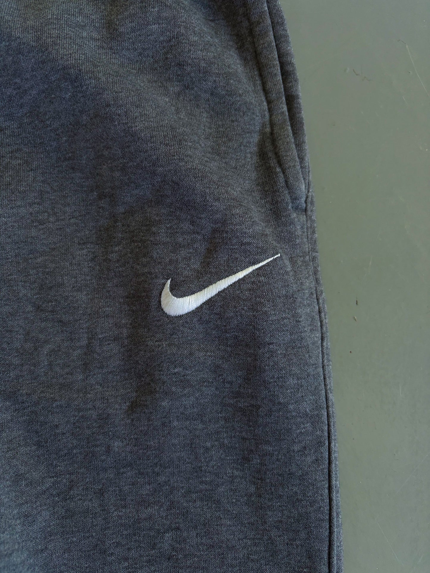 Nike Vintage Sweatpants | M