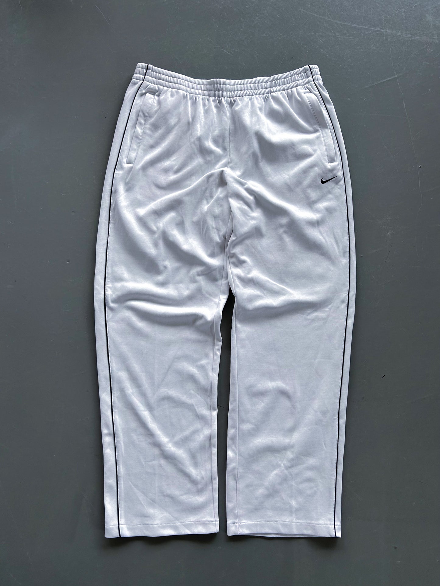 Nike Vintage *PREMIUM* Sweatpants | L