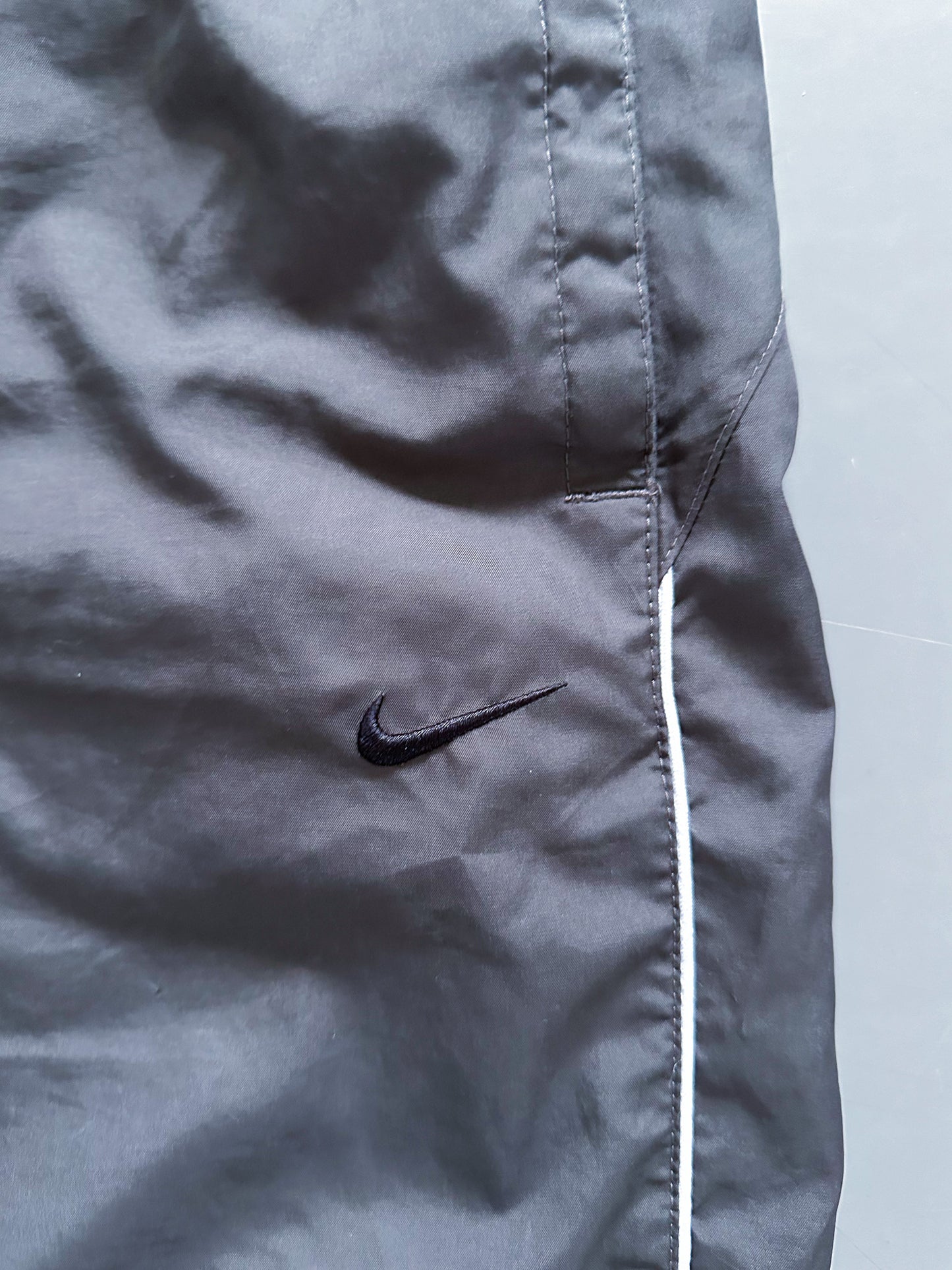 Nike Vintage Trackpants | M