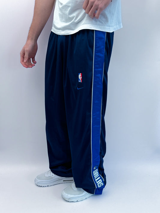 Nike x Dallas Mavericks Vintage Trackpants | L