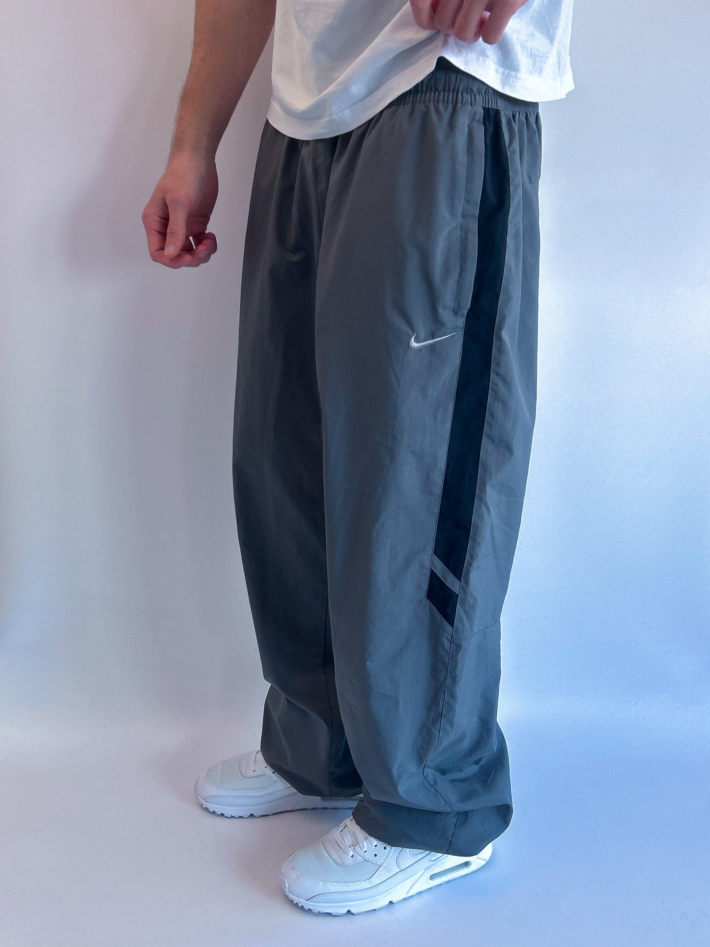 Nike Vintage *PREMIUM* Trackpants | XL