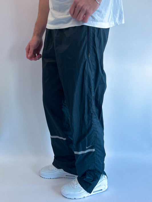 Nike Vintage Trackpants | M