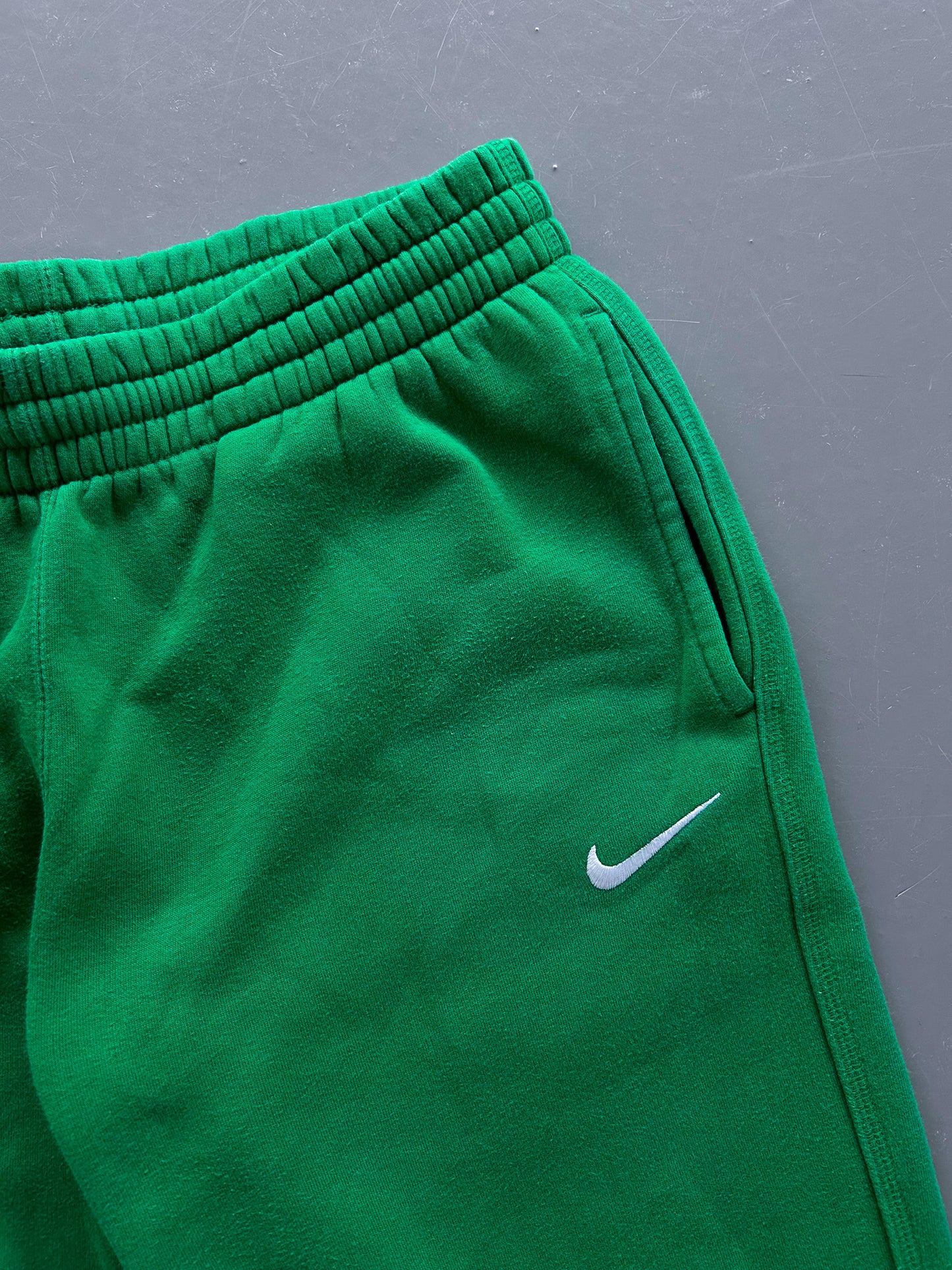 Nike Vintage Sweatpants | M