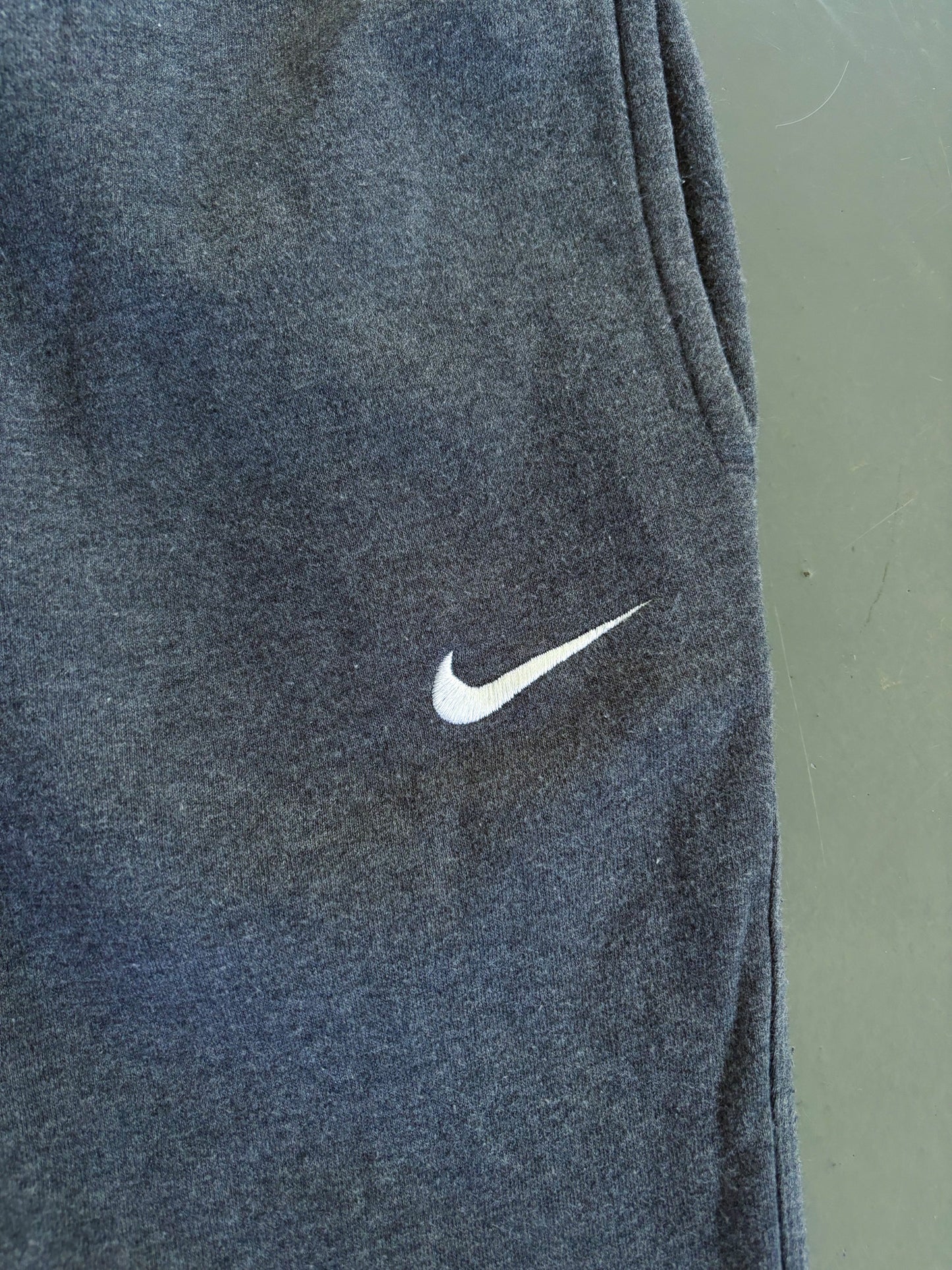 Nike Vintage Open Leg Sweatpants | M