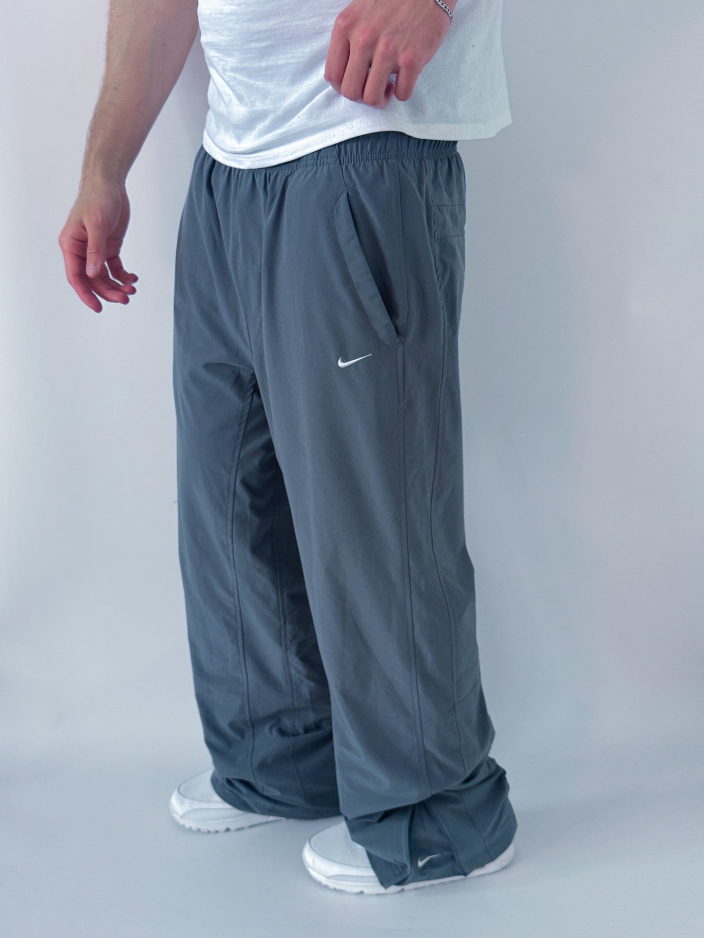 Nike Vintage *PREMIUM* Trackpants | M