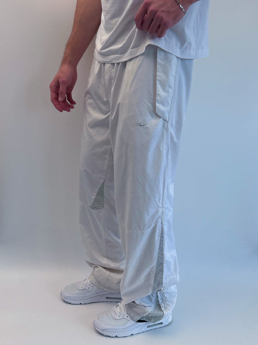 Nike Vintage Trackpants | L