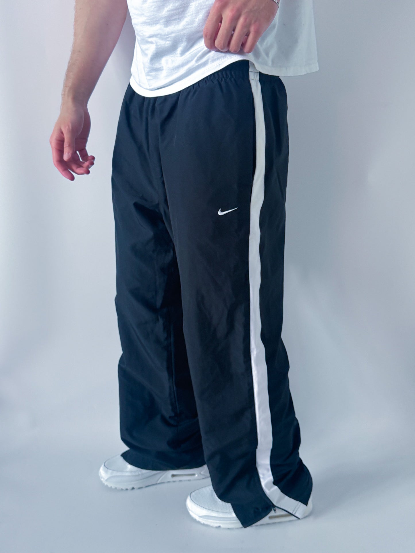 Nike Vintage Trackpants | L