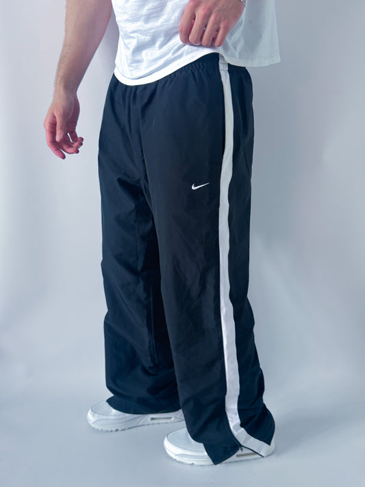 Nike Vintage Trackpants | L