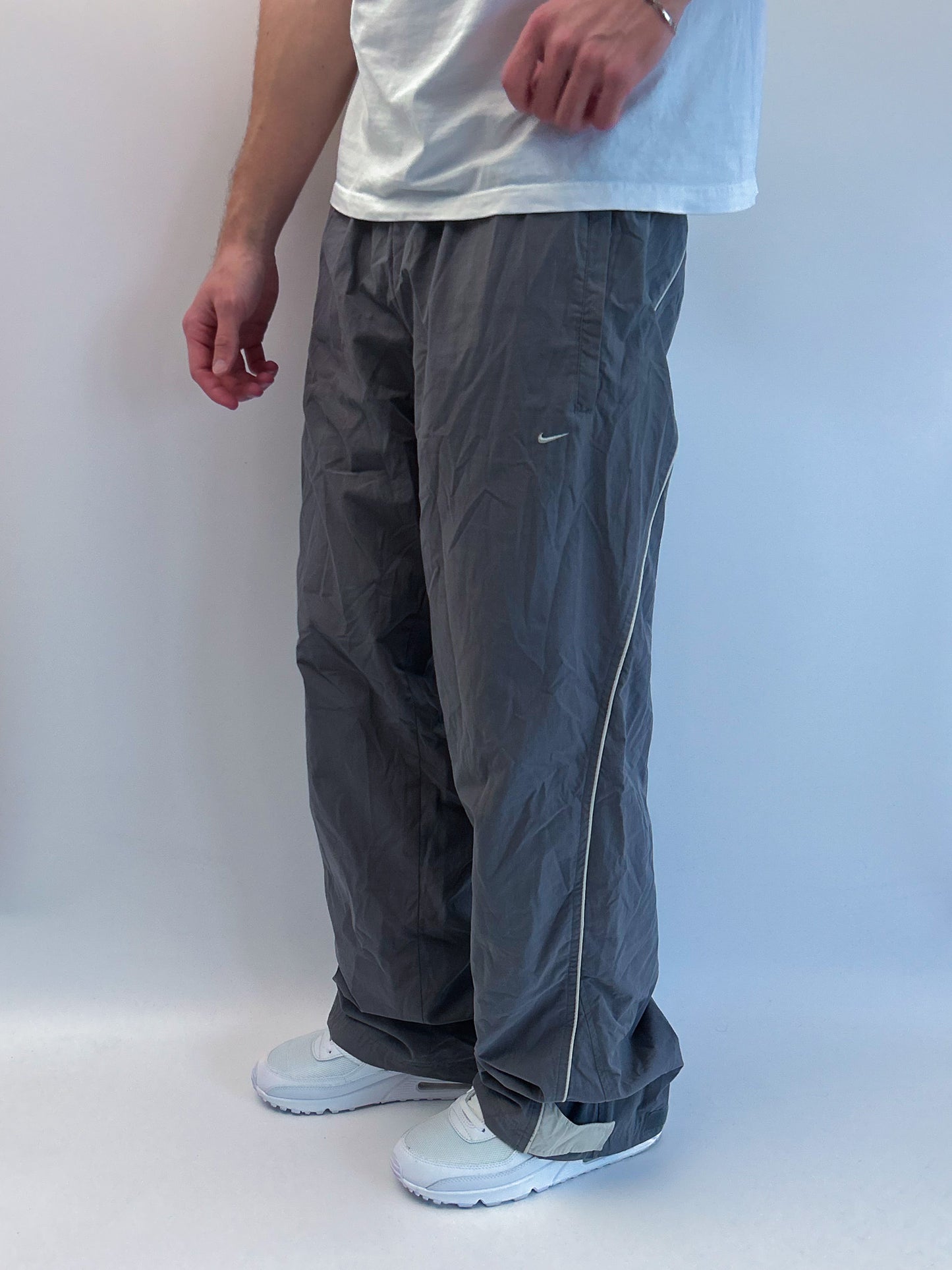 Nike Vintage *PREMIUM* Trackpants | L