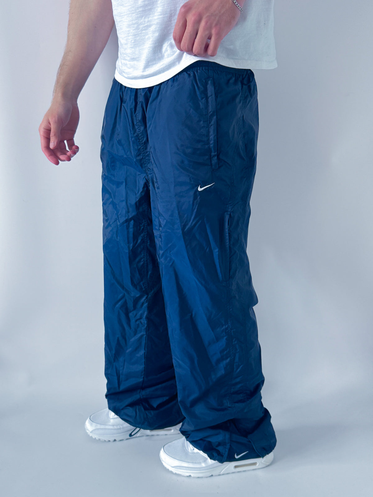 Nike Vintage Trackpants | L